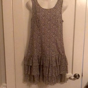 Sleeveless boutique dress. Size 8 petite.